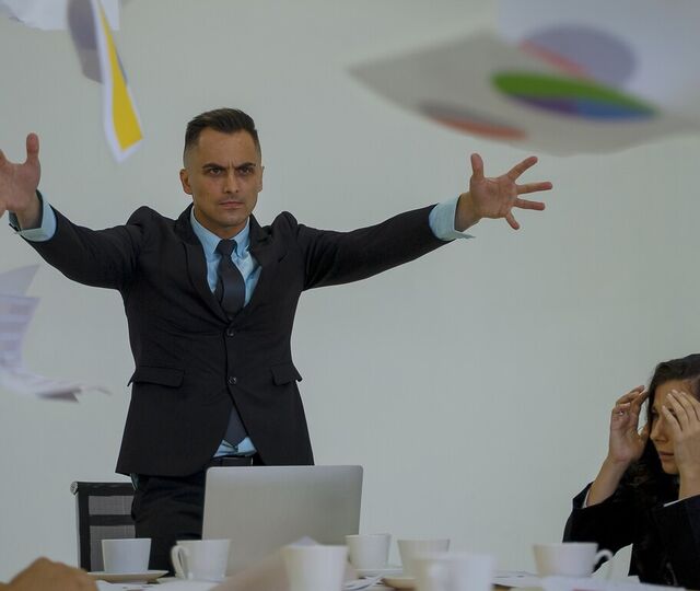 Lederes panikktaktikk: Hvorfor det sjelden fungerer