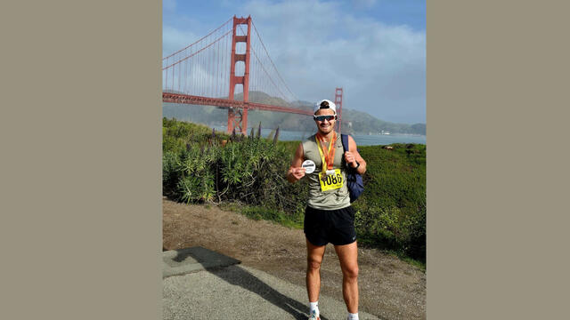 – Å løpe langs den ikoniske Golden Gate-broen var en fantastisk opplevelse som ga meg ny inspirasjon til å fortsette å pushe meg selv både på og utenfor banen, forteller Thomas Schjøtt Hannevig. (foto: privat)