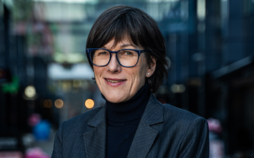 Følelsen av manglende innflytelse kan tappe ledere for energi og motivasjon. Kristin Dille peker på behovet for mer snakkbarhet og handlingsrom i arbeidslivet.(Foto: Andreas Strøm)