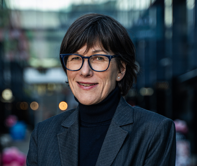 Følelsen av manglende innflytelse kan tappe ledere for energi og motivasjon. Kristin Dille peker på behovet for mer snakkbarhet og handlingsrom i arbeidslivet.(Foto: Andreas Strøm)