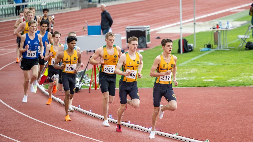 Menn 1500 meter. (Foto: Samuel Hafsahl)
