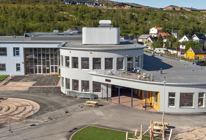 På Bilde: Melkarn Oppvekstsenter. Foto GN