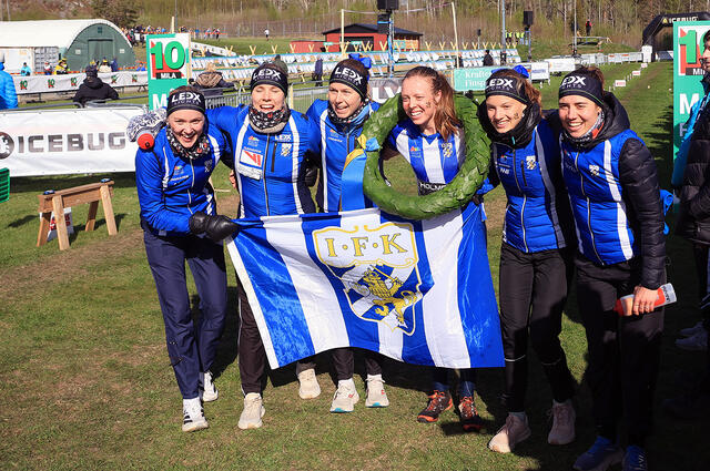 10Goteborgdamer