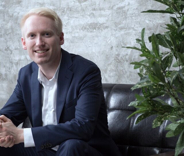 Læring skjer ikke bare i kursrom – men i hverdagen, når mennesker får dele, utforske og vokse sammen. (Foto: Ofu Yu )