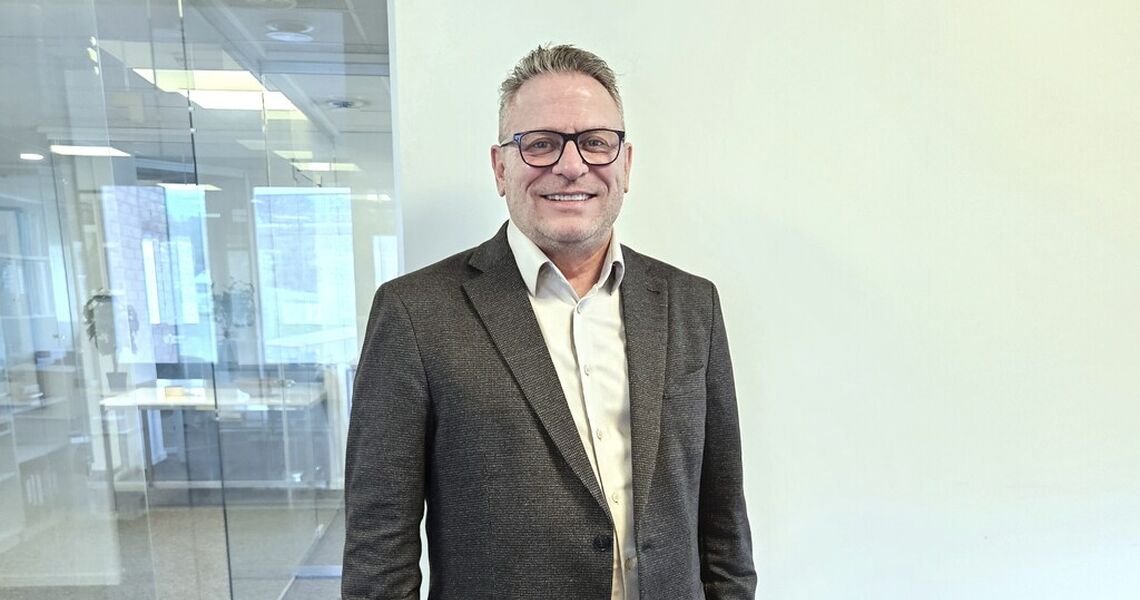 AI er ikke lenger en fremtidsvisjon – det er et konkret verktøy som allerede i dag kan gjøre lederhverdagen både enklere, mer effektiv og mer treffsikker, skriver Kay Ellingsen i denne saken. (Fotograf: Filip Peroni) AI er ikke lenger en fremtidsvisjon – det er et konkret verktøy som allerede i dag kan gjøre lederhverdagen både enklere, mer effektiv og mer treffsikker, skriver Kay Ellingsen i denne saken. (Fotograf: Filip Peroni)