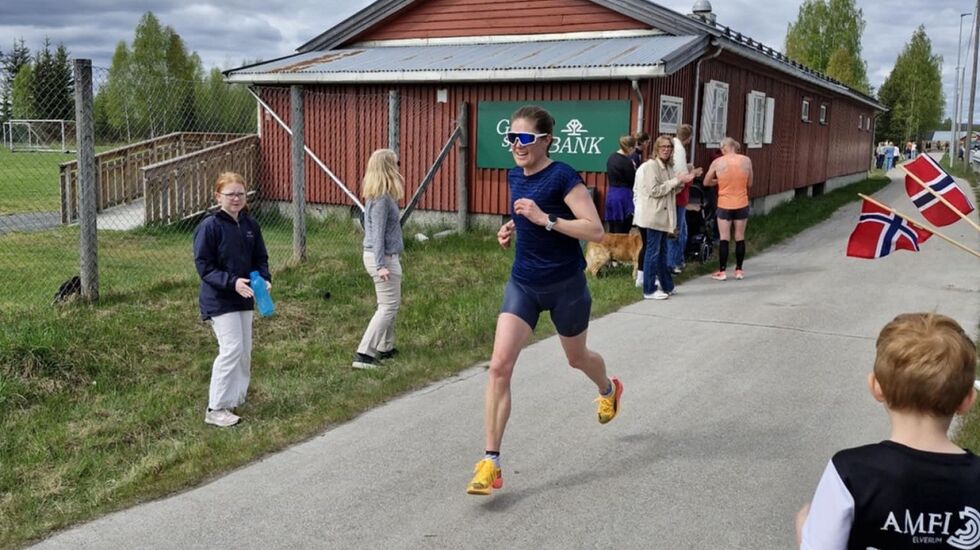 Lene Nylund var igjen raskeste kvinne i et lokalt løp i Elverum. (Foto: arrangøren)