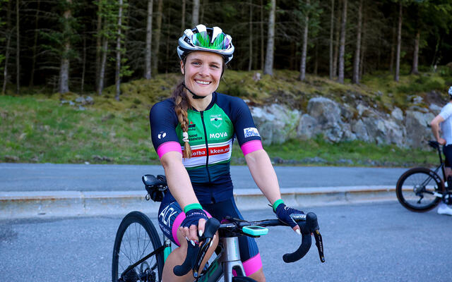 Emma Julie Dyrhovden her etter hvert vunnet mange turritt på vestlandet, og hun er også de siste årenes vinner av Stoltzekleiven Opp. I dag vant hun Skjærgårdsrittet. (Alle foto: Arne Dag Myking)