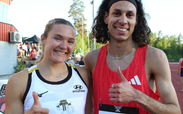 Moa Bollerød og Amanda G. Frøynes fikk bestemannspremiene i Per Halle Invitational onsdag