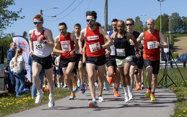 Knut Borkholm (243), Thomas Nipen (256), Mathias Nipen, Marcus Mauricio Knudsen (289) og Terje Gulbrandsen (237) løp Perseløpet 18. mai (Foto: Bjørn Hytjanstorp)