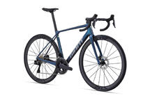 Giant 25 TCR Adv Pro 0 Disc Di2: TCR er Giant sin allround toppmodell til landevei og oppleves som den komplette sykkel. (Foto: Giant)