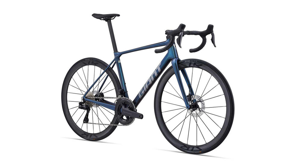 Giant 25 TCR Adv Pro 0 Disc Di2: TCR er Giant sin allround toppmodell til landevei og oppleves som den komplette sykkel. (Foto: Giant)