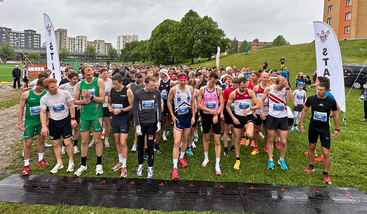 Kun sekunder igjen til starten går for den 16ende utgaven av Grefsenkollen Opp. (Foto: Tom-Arild Hansen)