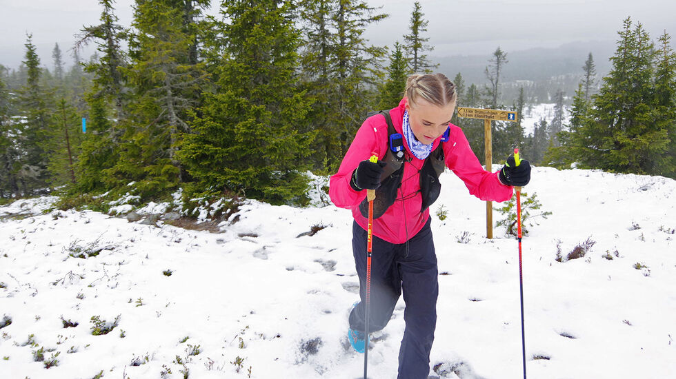 Mia Walsøe Lehn i snøen. (Foto: arrangøren)