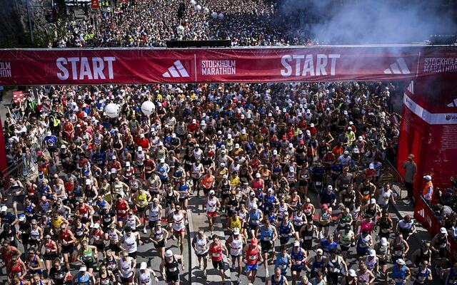 Nesten 20 000 løpere satte seg i begevelse i Stockholm Marathon anno 2025. (Foto: arrangøren)
