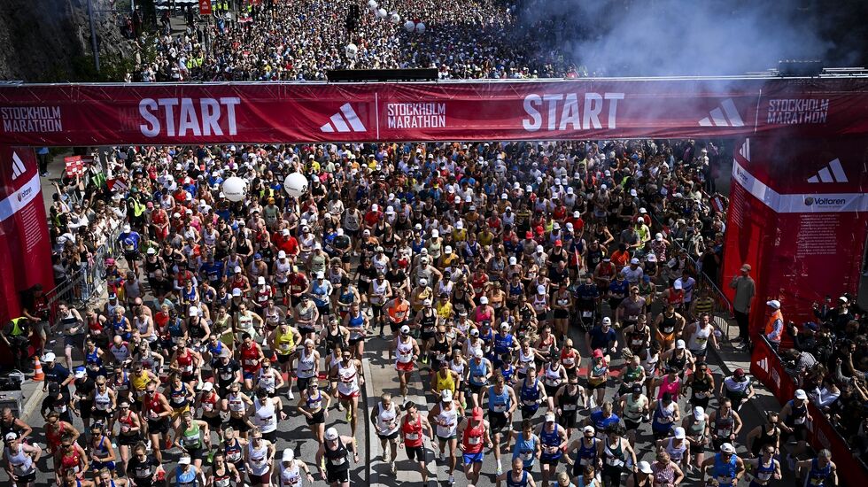 Nesten 20 000 løpere satte seg i begevelse i Stockholm Marathon anno 2025. (Foto: arrangøren)