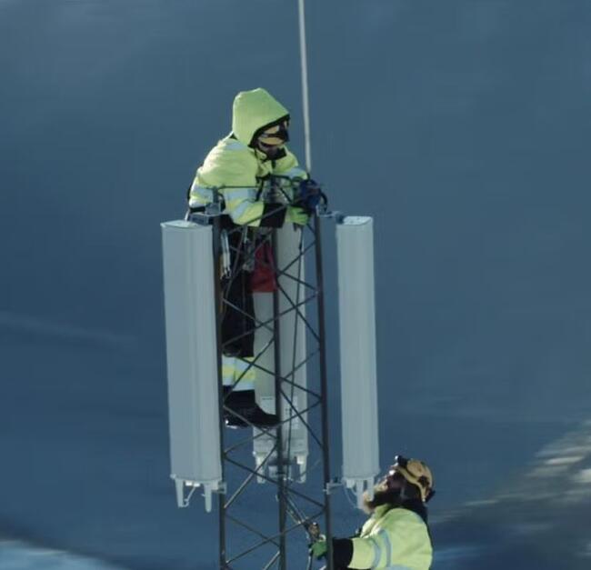 Montering av antenne på mobilmast