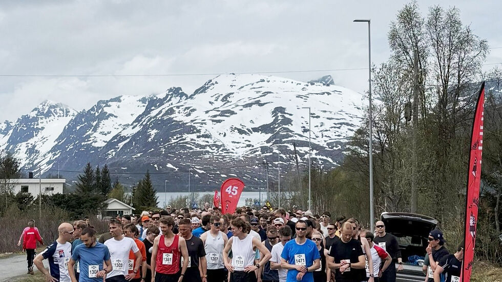 Sjøl om bakgrunnen var vinterlig, så var det gode løpsforhold under Eidemila. (Foto: Tromsø Løpeklubb)