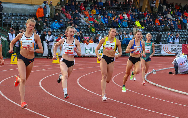 Det er et høyt nivå på mange norske 800-meterløpere. På Trond Mohn Games fikk de testet ut formen mot hverandre og seg selv. (Alle foto: Arne Dag Myking)