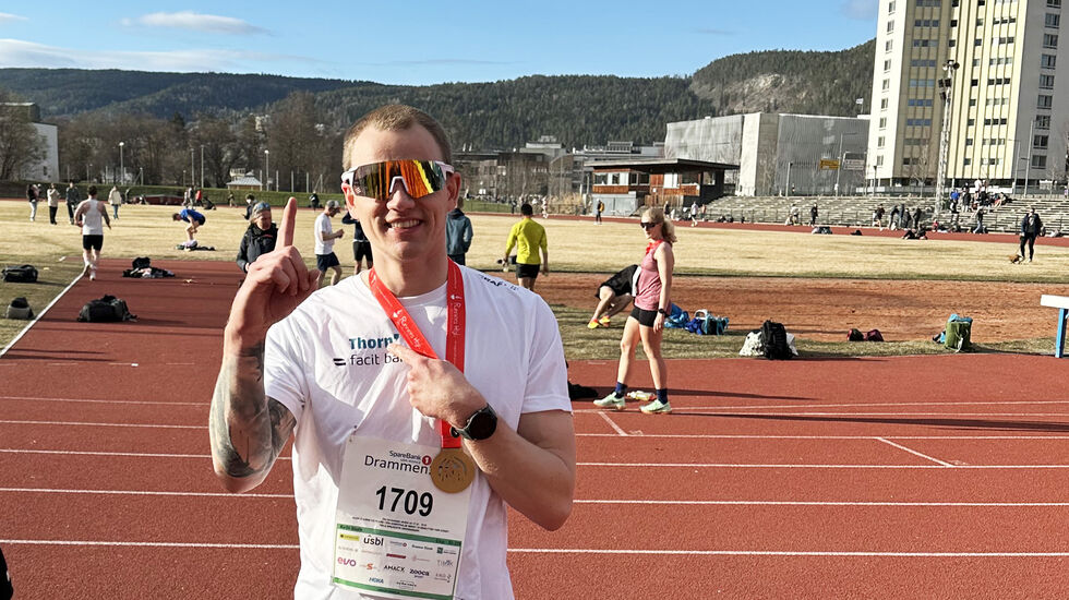Martin Biseth var fornøyd da han løp Drammen 10k på 37.44 bare sju måneder etter at han begynte å løpe. (Foto: Christian Glenne)