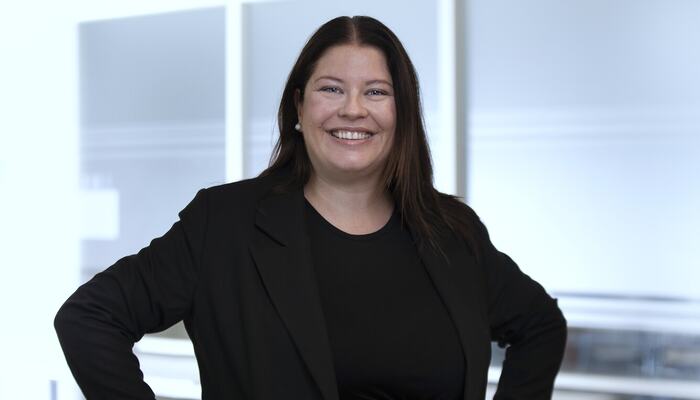 En ny global rapport viser at Gen Z planlegger karrieren strategisk i møte med KI – med større vekt på trygghet, utvikling og mellommenneskelige ferdigheter.