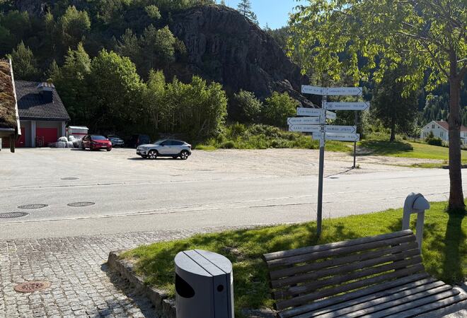 Bilete av sentrumstomta i Kyrkjebygd