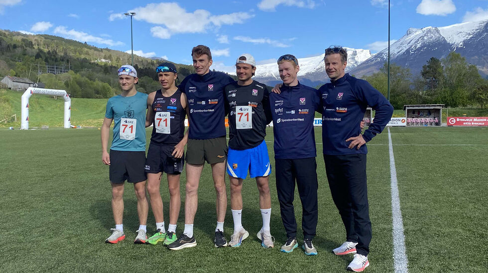 Desse seks spreke karane sørgja for at Førde vann Breimstafetten for første gong på 36 år. Frå venstre: David Husa, Even Bjørkhaug, Marius Vedvik, Kasper Kaaber, Halfdan Færø og Jøran Laukeland. (Foto: Førde friidrett)