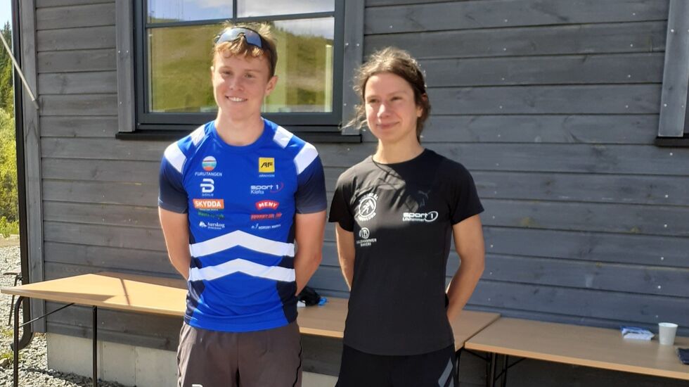 Totalvinnerne i Lundehøgda Opp 2025: Oskar Lockert Skjold og Anne-Sofie Pollestad. (Foto: Anne Storslett)