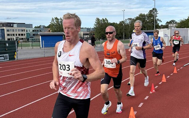 5000 meter menn: Her ser vi Morten Grunheden Aggvin (203) foran Leif Johannes Omland (304) og Jan Helge Lislevand (198). (Foto: arrangøren)