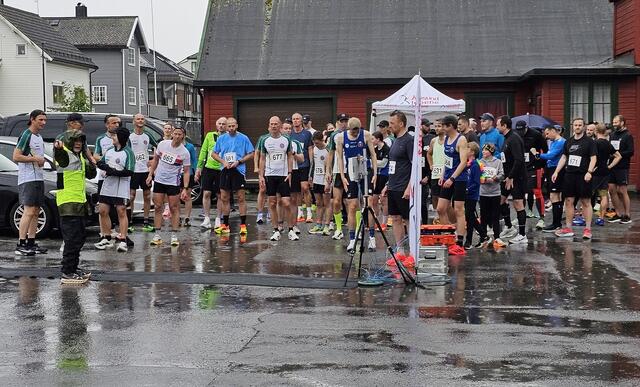 Starten går ved parkeringen til turløypa i Spjelkavik null
