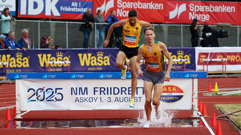Gullkampen handlet om to menn, Jacob Boutera og Fredrik Sandvik. (Alle foto: Arne Dag Myking)