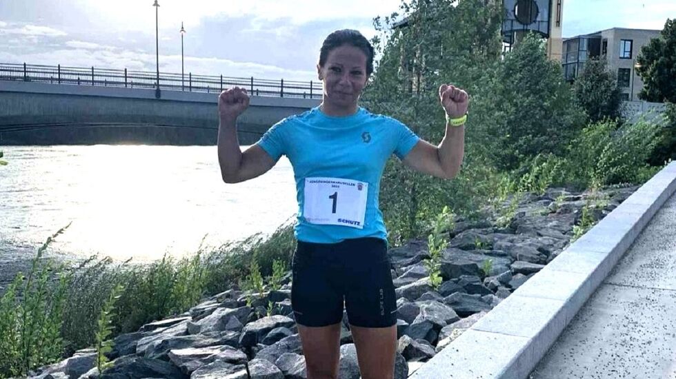 Cathrine Andersen med startnr. 1 i årets Kongsvingerkarusell - og plass nr. 1 for tredje gang denne sesongen. (Foto: Mikale Igelström)