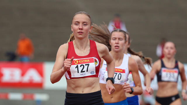Ingrid Kilvær Nilssen gikk hardt ut og holdt unna til sitt første NM-gull utendørs. (Foto: Arne Dag Myking)