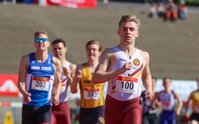 John Petter Stevik kontrollerer inn til NM-gull. (Foto: Arne Dag Myking)
