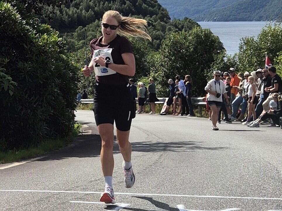 LÅ (11)