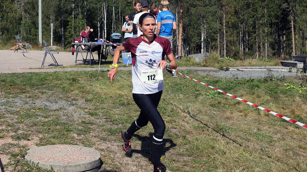 Anne Margrethe Hausken Nordberg løper Nydalen inn til KM gull