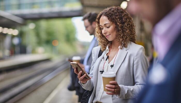 Stillingsannonser bør beskrive oppgaver, ikke adjektiver. (Foto: Istock.com)