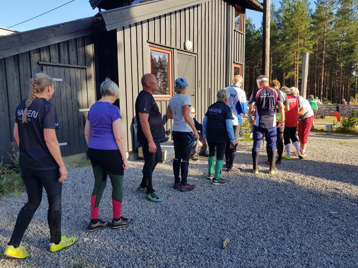 Kø for å lese av EKT brikka