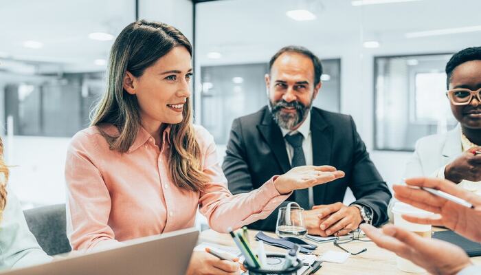 Ulike generasjoner kan enten kollidere eller komplementere hverandre – det er lederens rolle å avgjøre utfallet. (Foto: Istock.com)