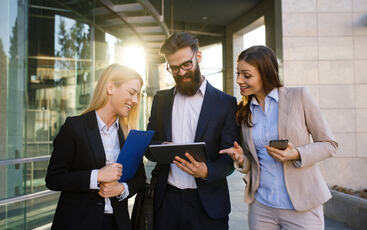 Effekten av læring måles ikke i antall kurs, men i hvor mye mennesker faktisk vokser i jobben. Når ledere tar eierskap til læring, blir kompetanseutvikling en del av kulturen, ikke bare et tiltak. (Foto: Istock.com)