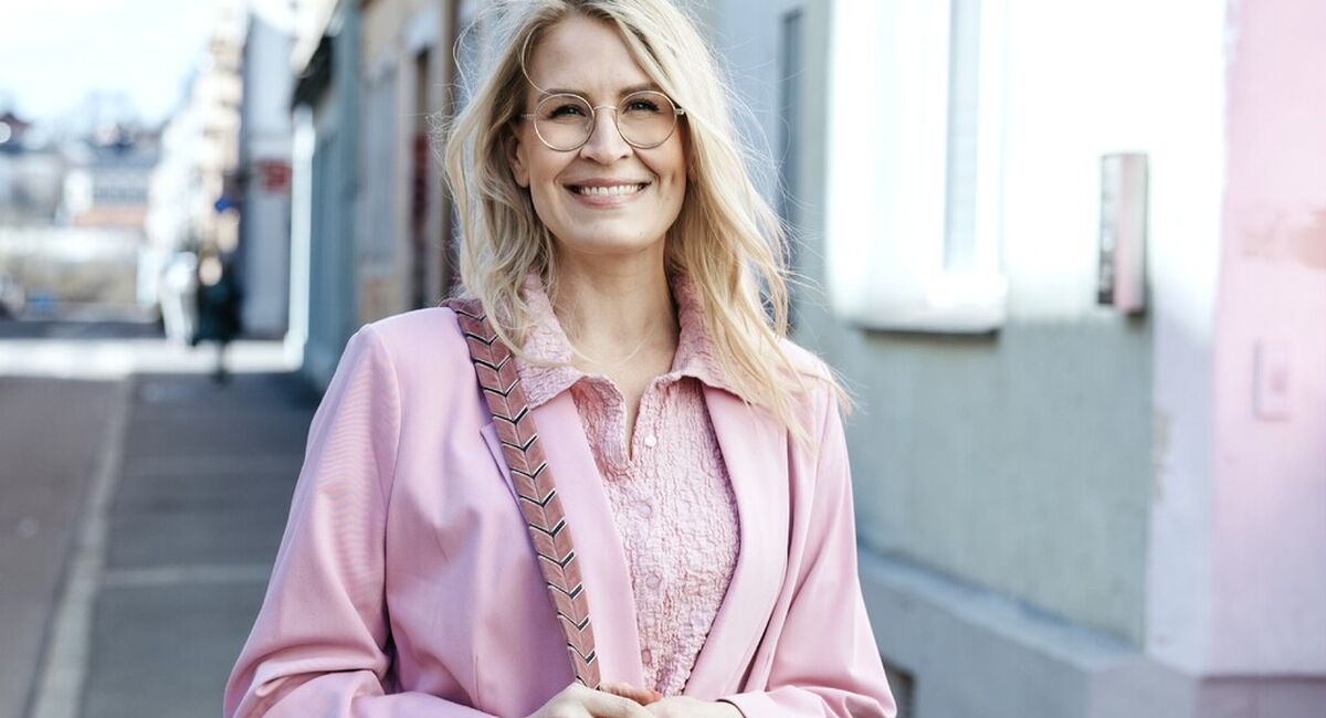 Meri Wiik viser hvordan personlig kraft, verdier og tillit kan skape større effekt enn millionkampanjer – og bygge en sterk arbeidsgiverprofil innenfra. (Foto: Inger Paulsen)