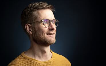 Henrik Mærsk mener at nøkkelen til motiverende mål ligger i involvering, mening og mestring – ikke i antall KPI-er. (Foto: John Andre Samuelsen) Henrik Mærsk mener at nøkkelen til motiverende mål ligger i involvering, mening og mestring – ikke i antall KPI-er. (Foto: John Andre Samuelsen)