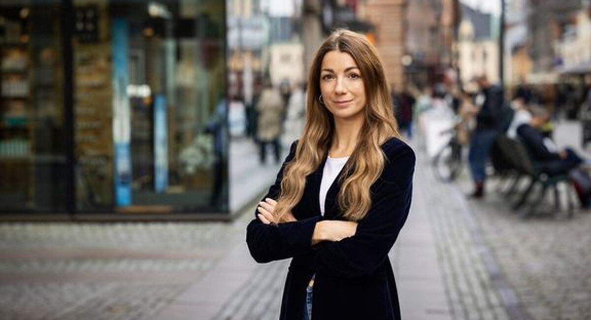 Forbrukeranalytiker Isabella Ahmadi i Prisjakt advarer mot juksepriser i november – og minner om at etikk starter i ledelsen. Foto: Prisjakt.no / NTB Kommunikasjon