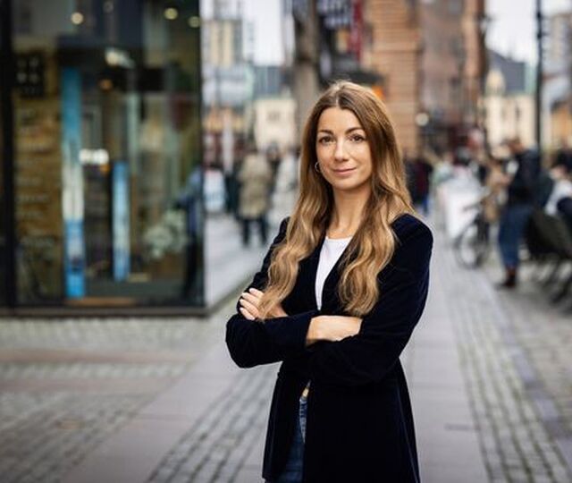 Forbrukeranalytiker Isabella Ahmadi i Prisjakt advarer mot juksepriser i november – og minner om at etikk starter i ledelsen. Foto: Prisjakt.no / NTB Kommunikasjon