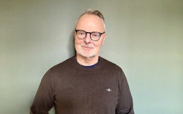 Tom Altman mener at tillit ikke kan læres som metode, men må leves som holdning. – Ekte tillit oppstår når lederen våger å være til stede, ærlig og uperfekt.  (Foto: Andrea F. Nyland)