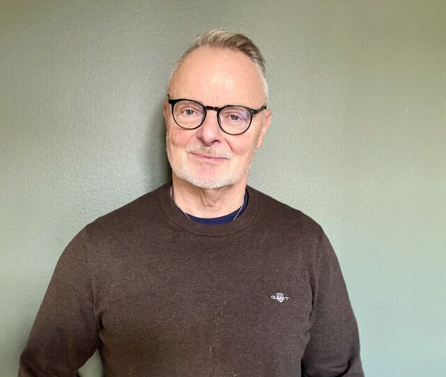 Tom Altman mener at tillit ikke kan læres som metode, men må leves som holdning. – Ekte tillit oppstår når lederen våger å være til stede, ærlig og uperfekt.  (Foto: Andrea F. Nyland)