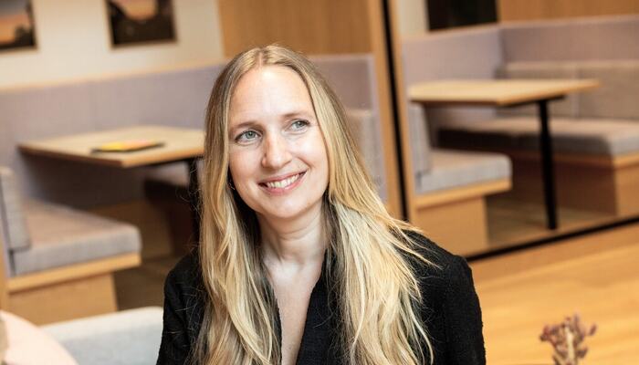 Inghild Härström: Skjulte normer og små signaler kan kvele åpenhet i team – lenge før noen merker at kvaliteten svekkes. (Foto: Espen Sturlason)