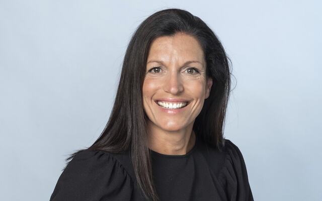 Elke Rønningen: Sterk selvledelse handler ikke om å få mer tid – men om å bruke den tiden du har på det som virkelig betyr noe. (Foto: Kristine Hellemo) Elke Rønningen: Sterk selvledelse handler ikke om å få mer tid – men om å bruke den tiden du har på det som virkelig betyr noe. (Foto: Kristine Hellemo)