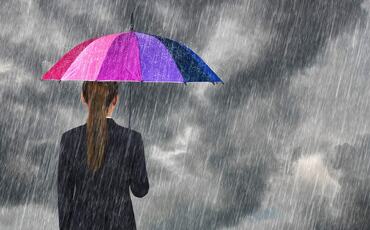 Trygghet skapes ikke når veien er tydelig, men når lederen tør å gå først i det utydelige. (Foto: istock.com) Trygghet skapes ikke når veien er tydelig, men når lederen tør å gå først i det utydelige. (Foto: istock.com)