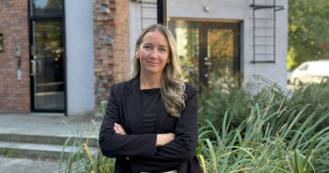 – Vi lykkes best når vi vurderer kompetanse, potensial og verdier – ikke bare fartstid, sier Benedikte Lund, leder for rekruttering i Jefferson Wells. Hun mener AI og menneskelig innsikt må spille sammen for å skape de beste ansettelsene.