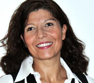 Annie Haver: Humansentrert ledelse bygger på små, konsekvente lederhandlinger som merkes i hverdagen. Når empati, emosjonsregulering og tydelighet får plass samtidig, skapes team som både våger mer og leverer bedre. (Foto: privat) Annie Haver: Humansentrert ledelse bygger på små, konsekvente lederhandlinger som merkes i hverdagen. Når empati, emosjonsregulering og tydelighet får plass samtidig, skapes team som både våger mer og leverer bedre. (Foto: privat)